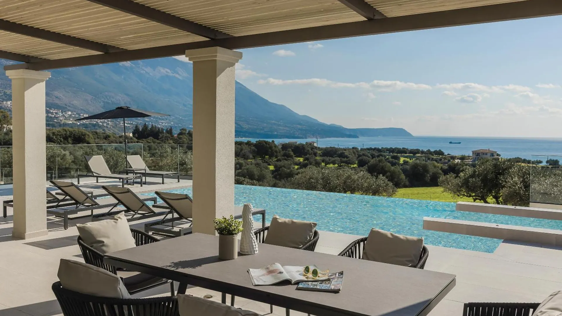 Villa Palazzo Di Agathera Kefaloniaprivatevillas Pesadha Greece